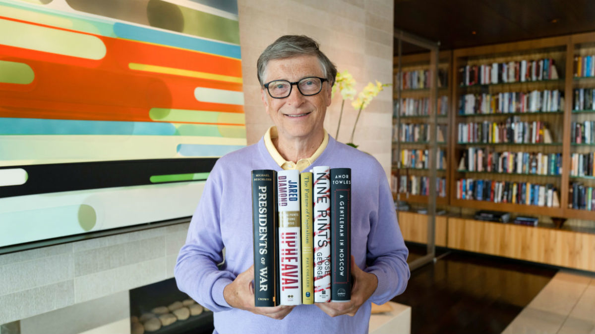 Куди рухається капіталізм і скільки крові в людині. П'ять книг на літо від Білла Гейтса