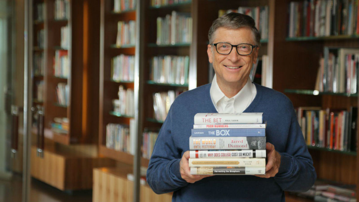 Білл Гейтс рекомендує: 5 книг «на літо» від мільярдера