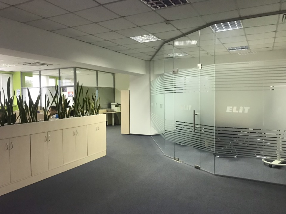 Еліт-Україна, ТОВ