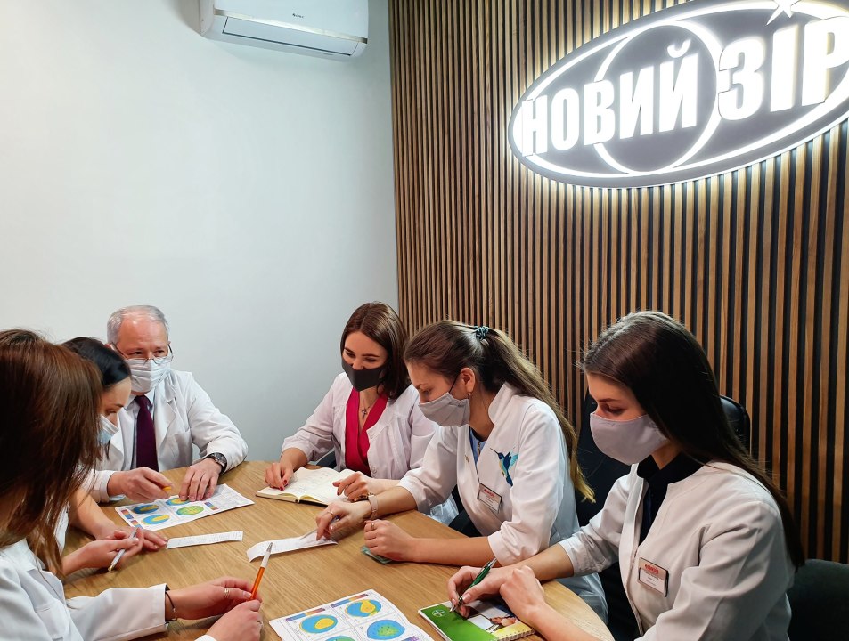 Новий Зір (Ексімер), мережа офтальмологічних центрів