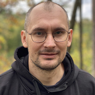 Александр Тихонов