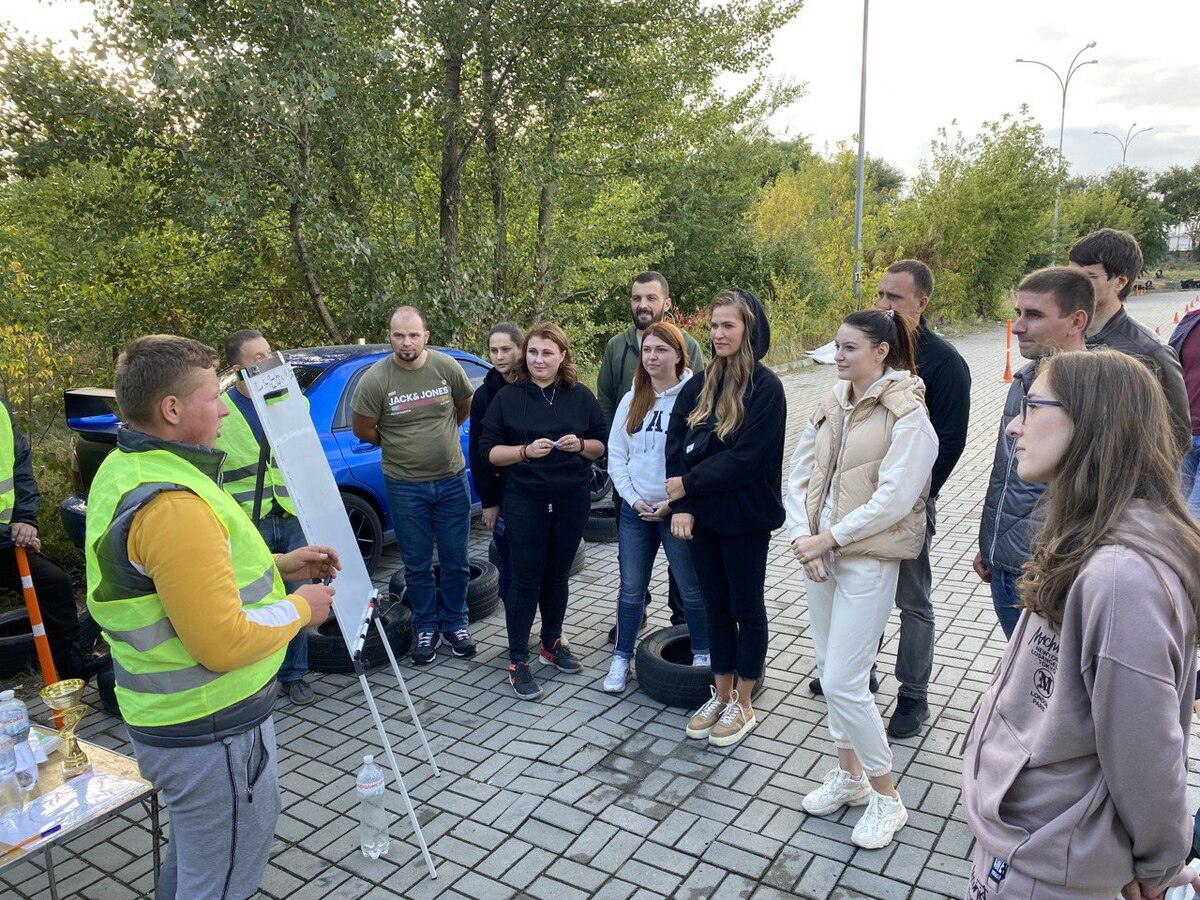 Хотілося бути корисними, тож розповідали людям, як поводитися в тій чи іншій ситуації