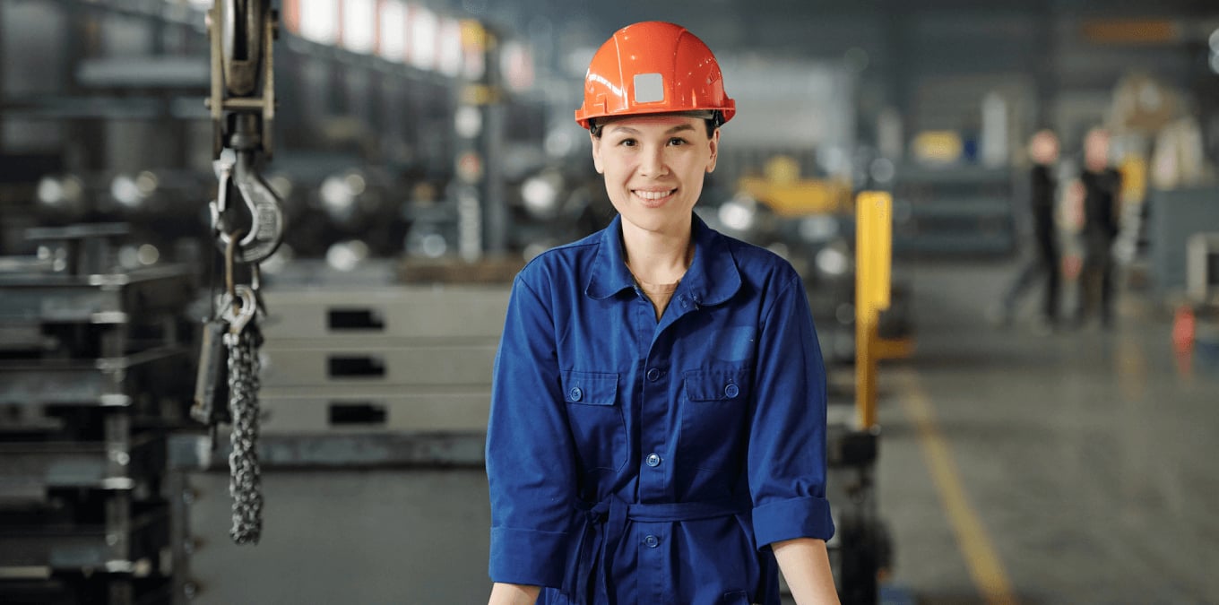 Перші роботодавці долучилися до програми навчання жінок «чоловічим» професіям: як це працює