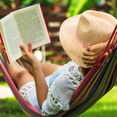 Що почитати у відпустці: 7 книжок на будь-який смак