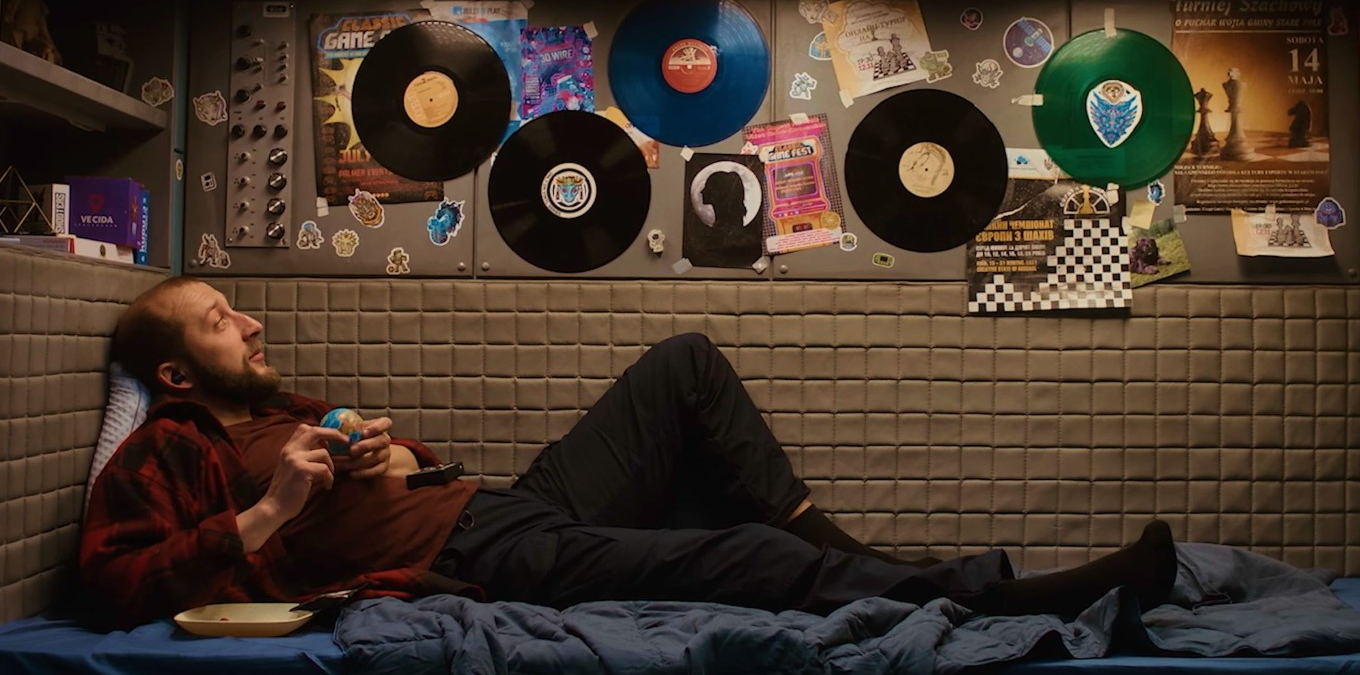 Зображення з фільму &laquo;Ти &mdash; космос&raquo; (2025) 