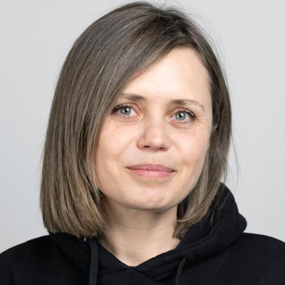 Олена Ведмідь