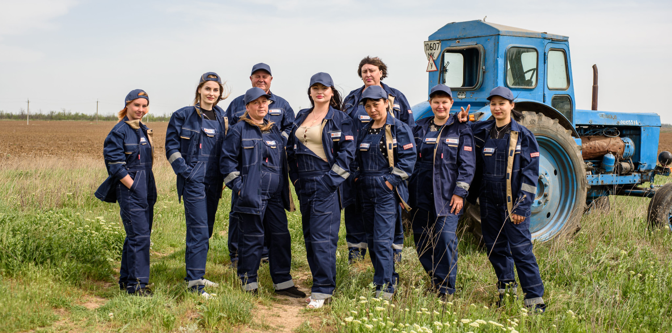 На Миколаївщині організували навчання для жінок, які прагнуть отримати професію тракториста